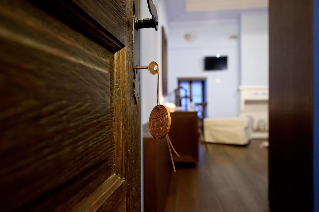 Orologopoulos Mansion Luxury Hotel Kastoria Chambre photo
