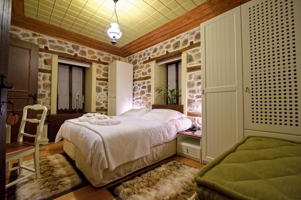 Orologopoulos Mansion Luxury Hotel Kastoria Chambre photo